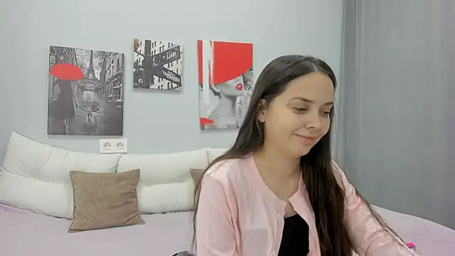 Tiny JuJu online show from 6, 11, 2025