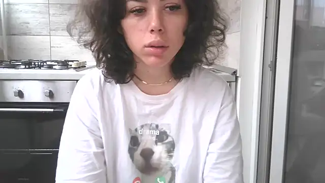 LovelyJulliette online show from 10, 11, 2025