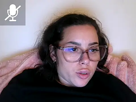 LovelyJulliette online show from 25, 11, 2025