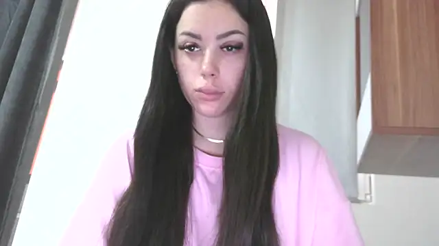 LovelyJulliette online show from 15, 4, 2026