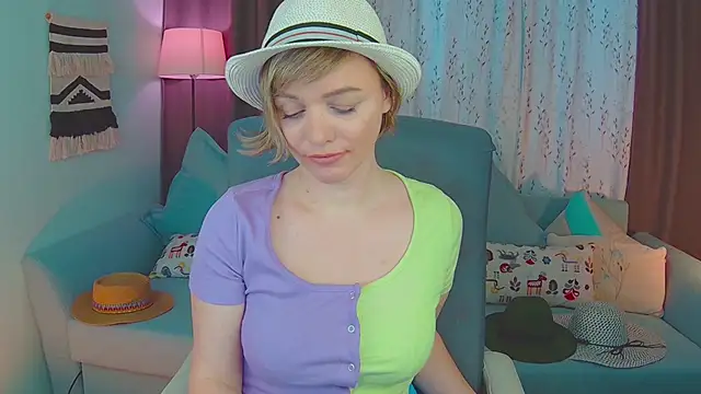 NandiSmile online show from 27, 2, 2025