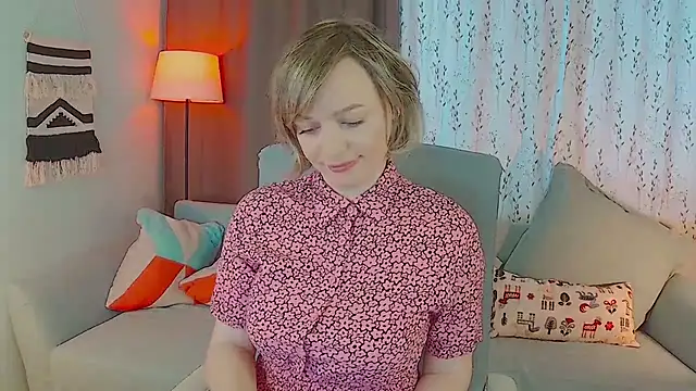 NandiSmile online show from 9, 1, 2026