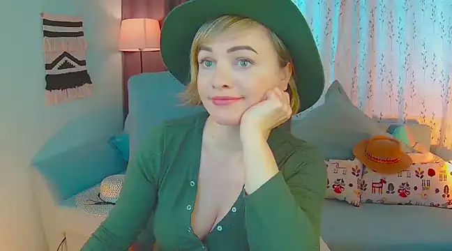 NandiSmile online show from 18, 3, 2025