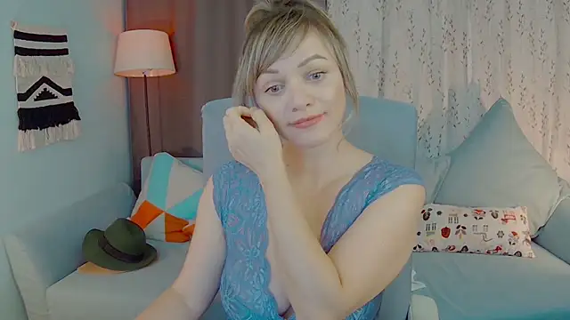 NandiSmile online show from 19, 9, 2025