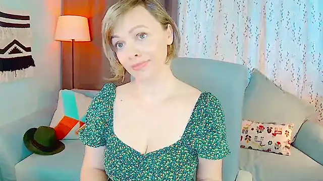 NandiSmile online show from 24, 11, 2025