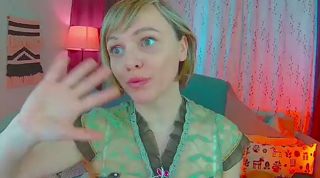 NandiSmile online show from 17, 3, 2025