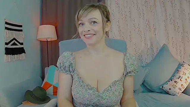 NandiSmile online show from 11, 9, 2025