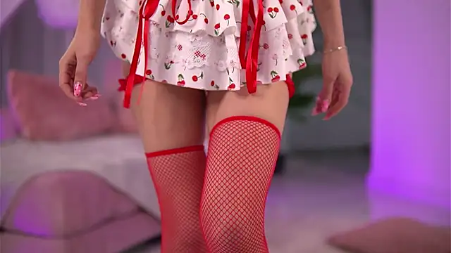 KaylaBray online show from 10, 3, 2025