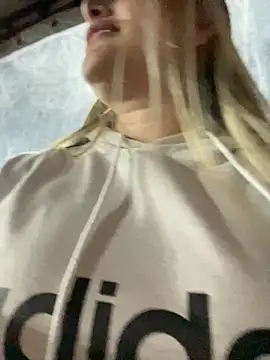 natashasweet online show from 17, 9, 2025