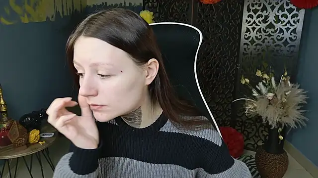 Snapshot of VeliraBraitberg chatting on 2, 3, 2025 VeliraBraitberg online show from 2, 3, 2025