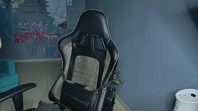 Snapshot of VeliraBraitberg chatting on 7, 3, 2025 VeliraBraitberg online show from 7, 3, 2025