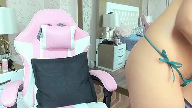 TaraaHot online show from 17, 12, 2025