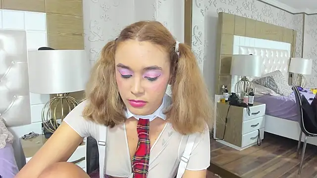 TaraaHot online show from 16, 4, 2026