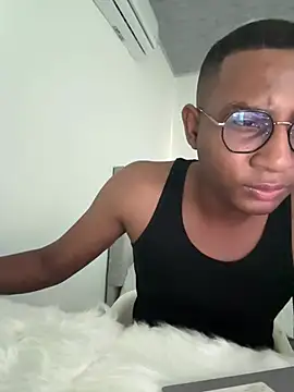 Arwens bell08 online show from 16, 2, 2025