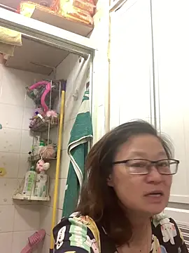 Snapshot of cokezero1668 chatting on 13, 3, 2025 cokezero1668 online show from 13, 3, 2025