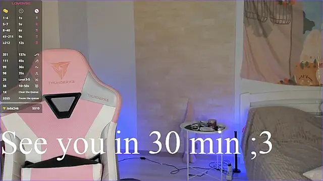 Snapshot of elly_ary chatting on 2, 3, 2025 elly ary online show from 2, 3, 2025