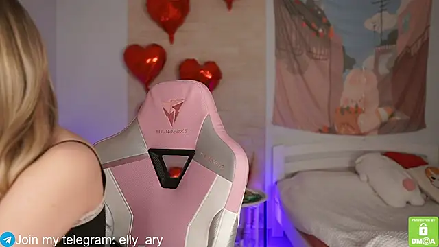 Snapshot of elly_ary chatting on 16, 2, 2025 elly ary online show from 16, 2, 2025