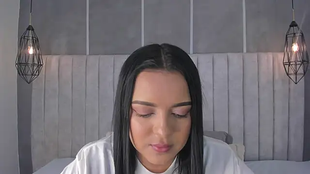 lea gray online show from 10, 3, 2025