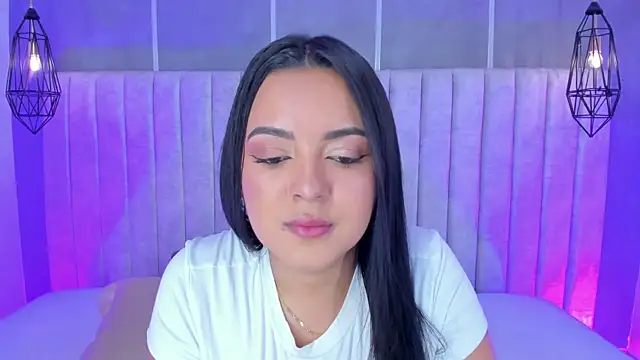 lea gray online show from 12, 9, 2025