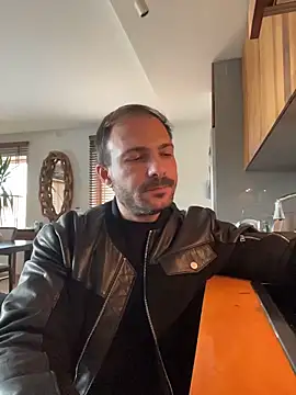 Adventurehotman online show from 3, 11, 2025