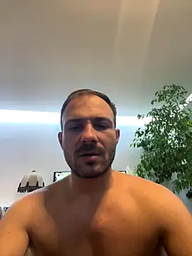 Adventurehotman online show from 3, 10, 2025