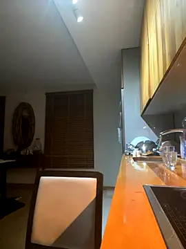 Adventurehotman online show from 17, 10, 2025