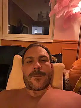 Adventurehotman online show from 2, 11, 2025