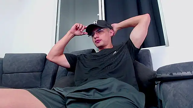 Stiven CL online show from 2, 10, 2025