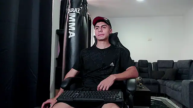 Stiven CL online show from 21, 11, 2025