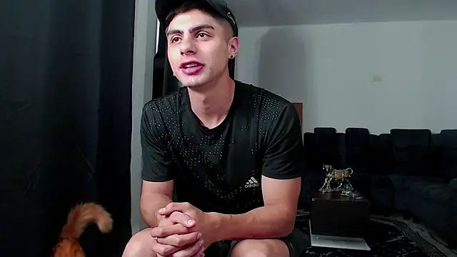 Stiven CL online show from 4, 11, 2025