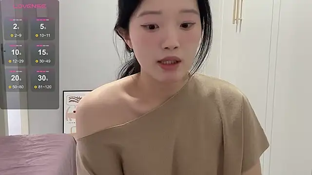 rose-u online show from 26, 10, 2025