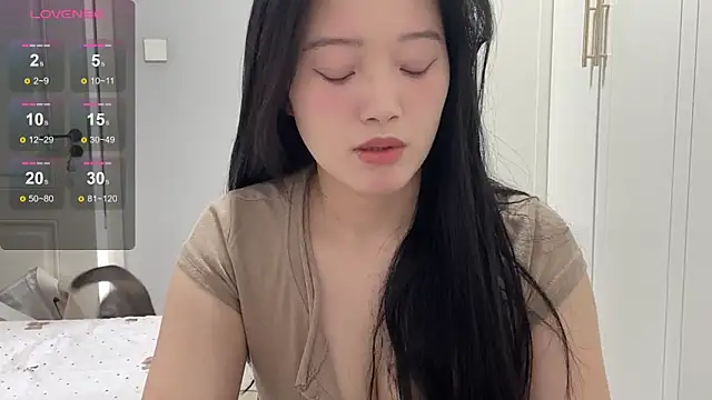 rose-u online show from 31, 10, 2025