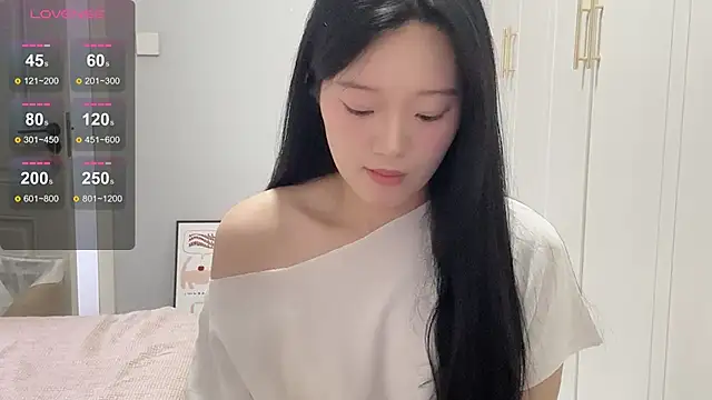 rose-u online show from 28, 9, 2025