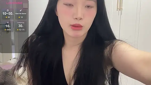 rose-u online show from 25, 10, 2025