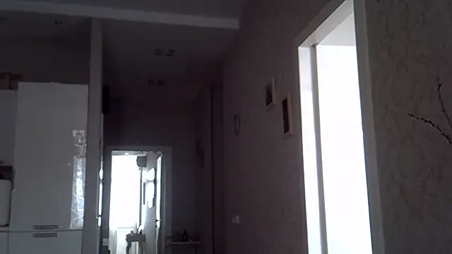 ZarinaSwift online show from 9, 5, 2026