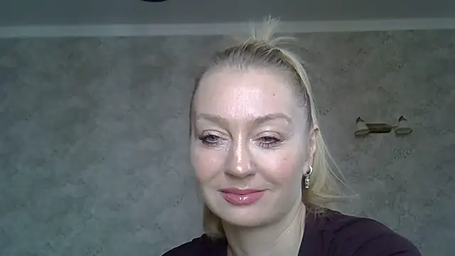 ZarinaSwift online show from 23, 3, 2026