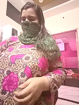 RESHMA 21 online show from 31, 1, 2025