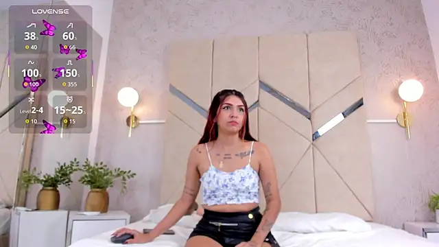 LiaVelez online show from 20, 9, 2025