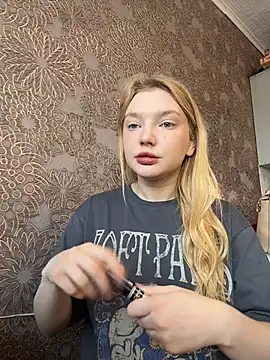 AmmyHot online show from 28, 11, 2025