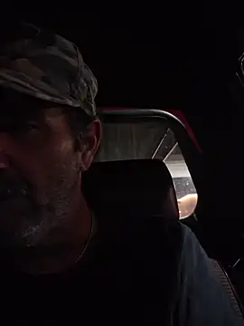 Hotbodyscottie online show from 4, 3, 2026