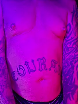 Hotbodyscottie online show from 5, 7, 2026