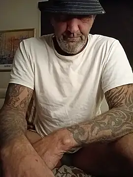 Hotbodyscottie online show from 13, 1, 2026