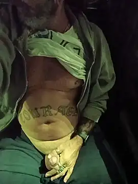 Hotbodyscottie online show from 14, 12, 2025