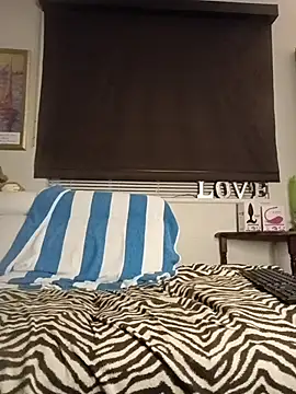 Hotbodyscottie online show from 17, 12, 2025