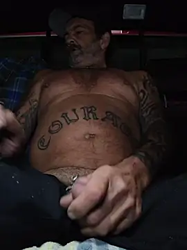 Hotbodyscottie online show from 3, 3, 2026