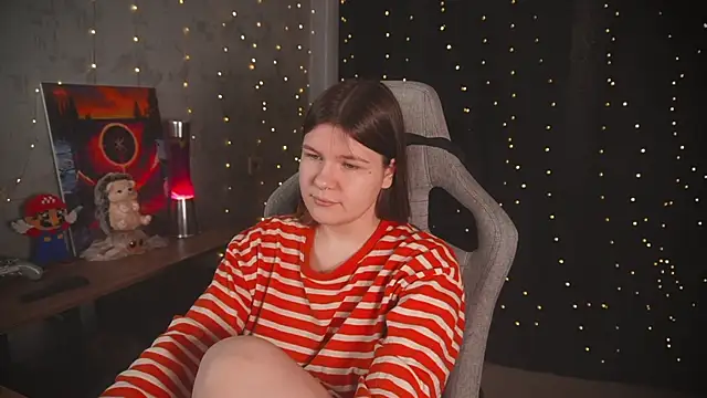 cuteamberlyyy online show from 13, 2, 2026