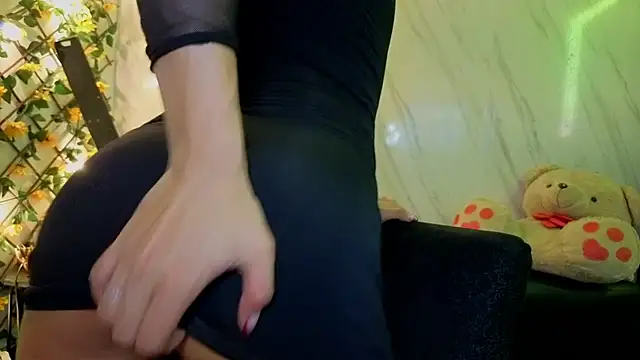 Snapshot of jeimy_garcia chatting on 18, 6, 2026 jeimy garcia online show from 18, 6, 2026