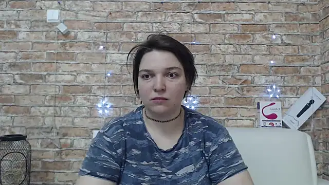 Amelia Kiss  online show from 20, 4, 2026