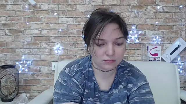 Amelia Kiss  online show from 14, 4, 2026