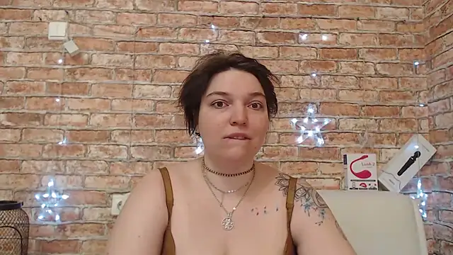 Amelia Kiss  online show from 17, 3, 2026